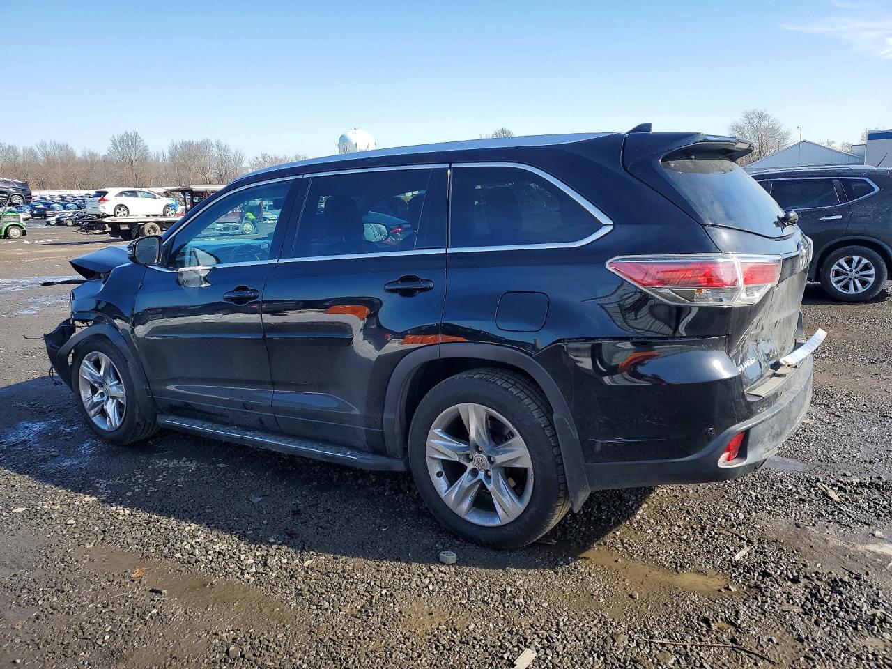 2015 TOYOTA HIGHLANDER