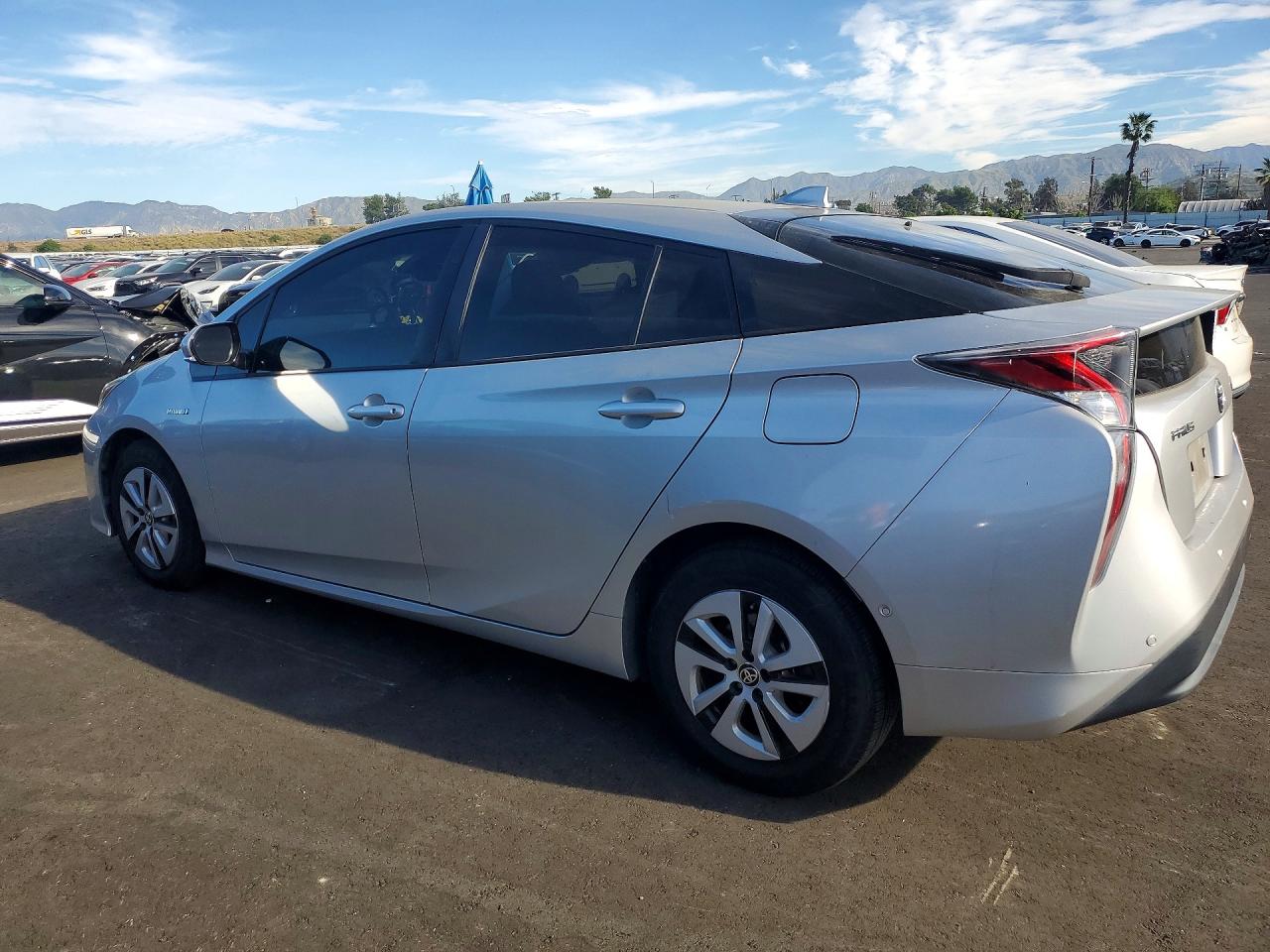 2018 TOYOTA PRIUS