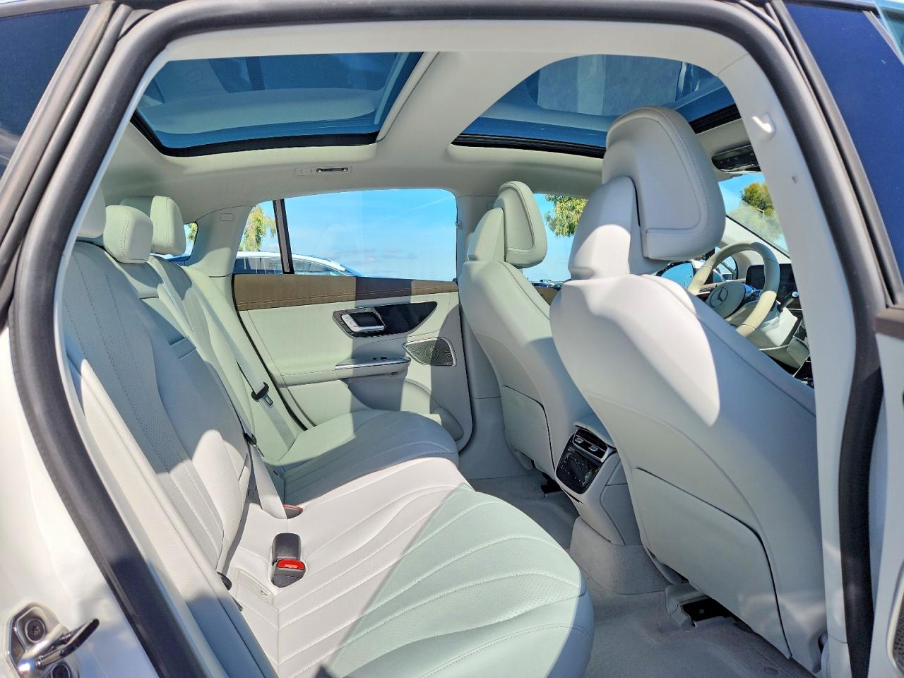 2023 MERCEDES-BENZ EQE SEDAN