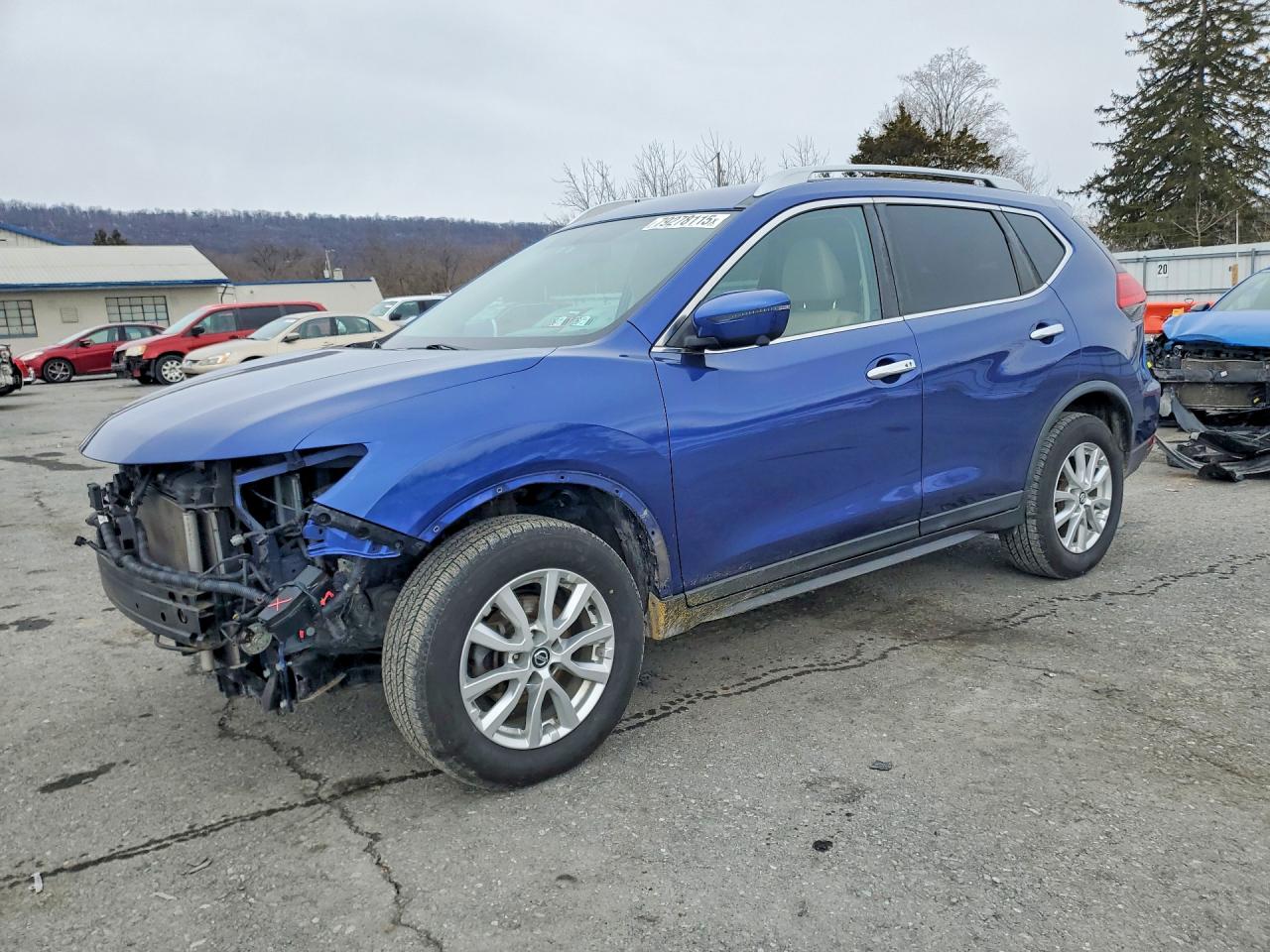 2017 NISSAN ROGUE