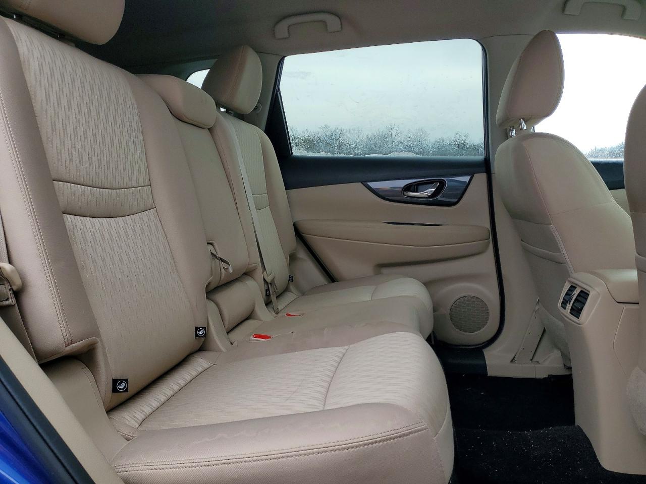 2017 NISSAN ROGUE