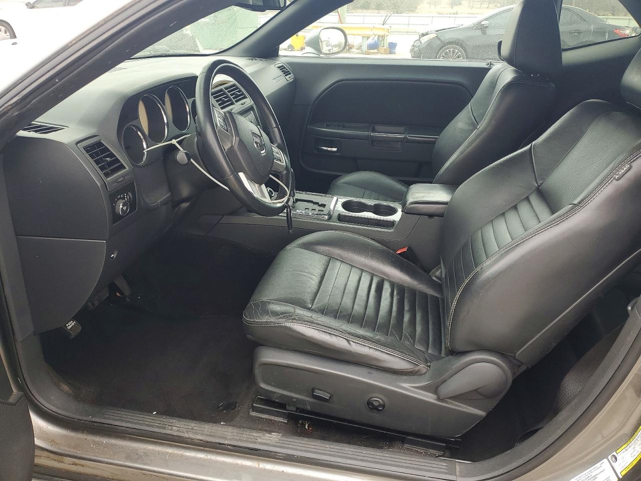 2011 DODGE CHALLENGER