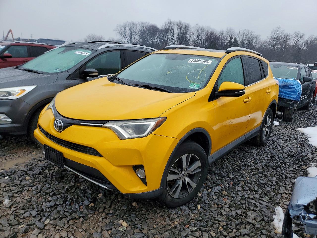 2016 TOYOTA RAV4