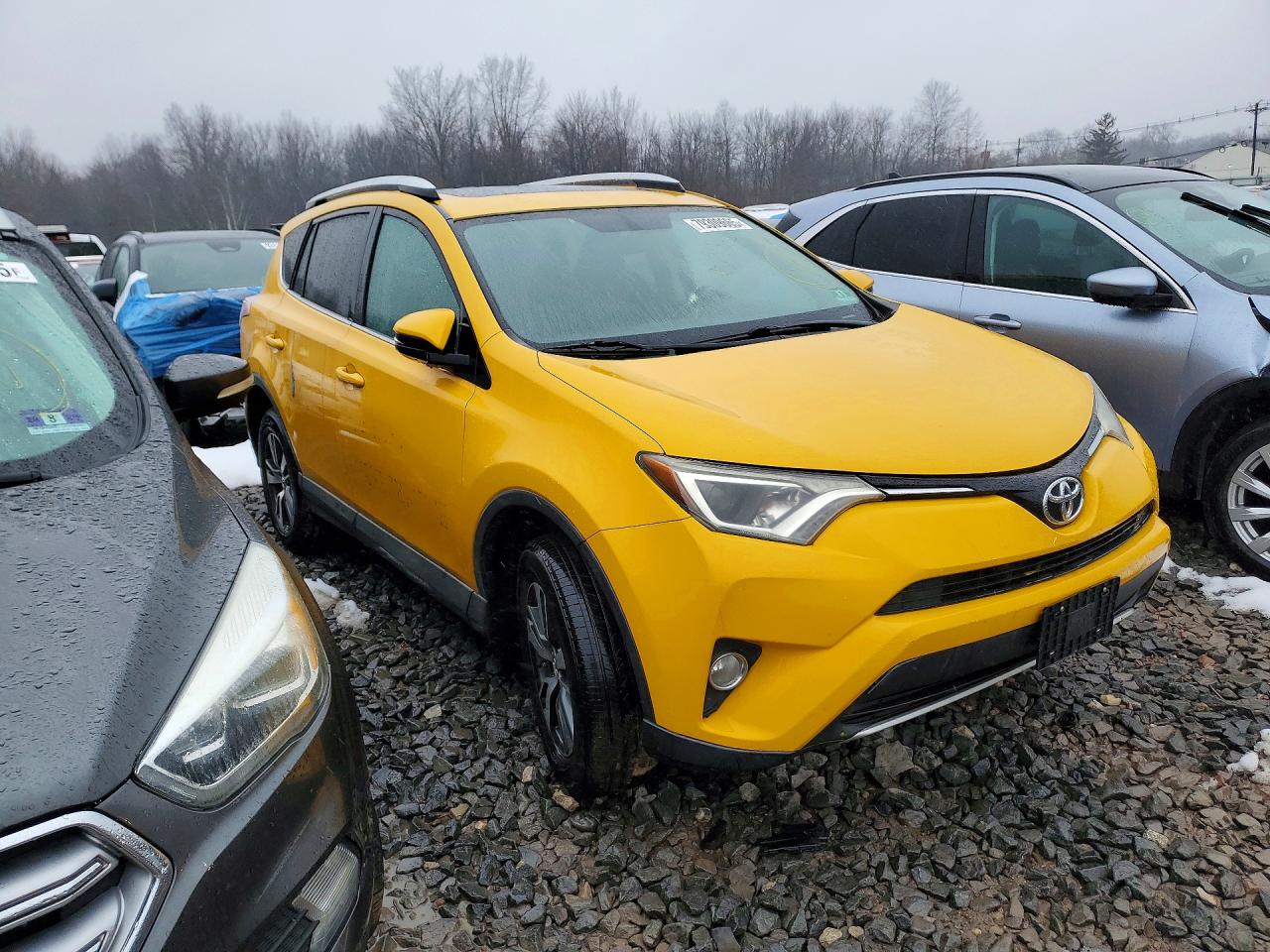 2016 TOYOTA RAV4