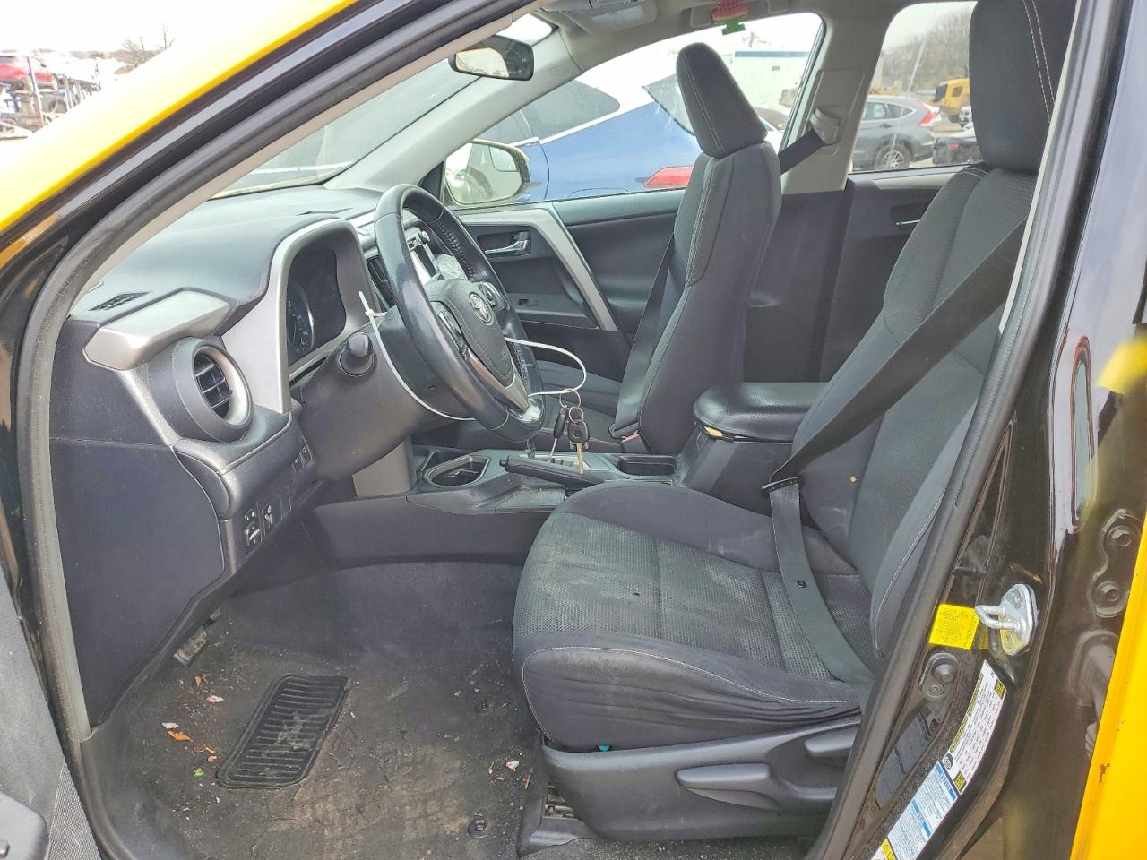 2016 TOYOTA RAV4