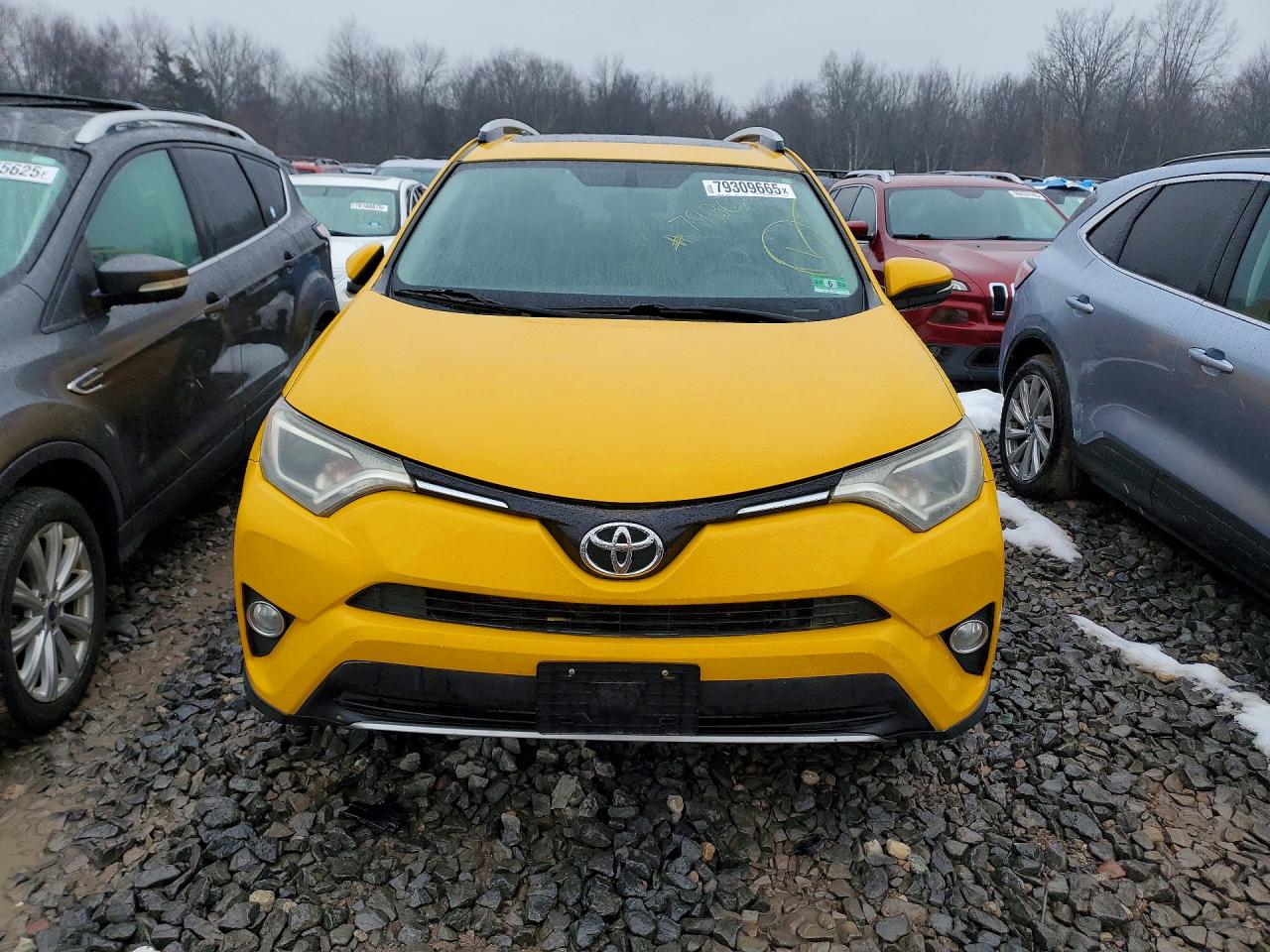 2016 TOYOTA RAV4