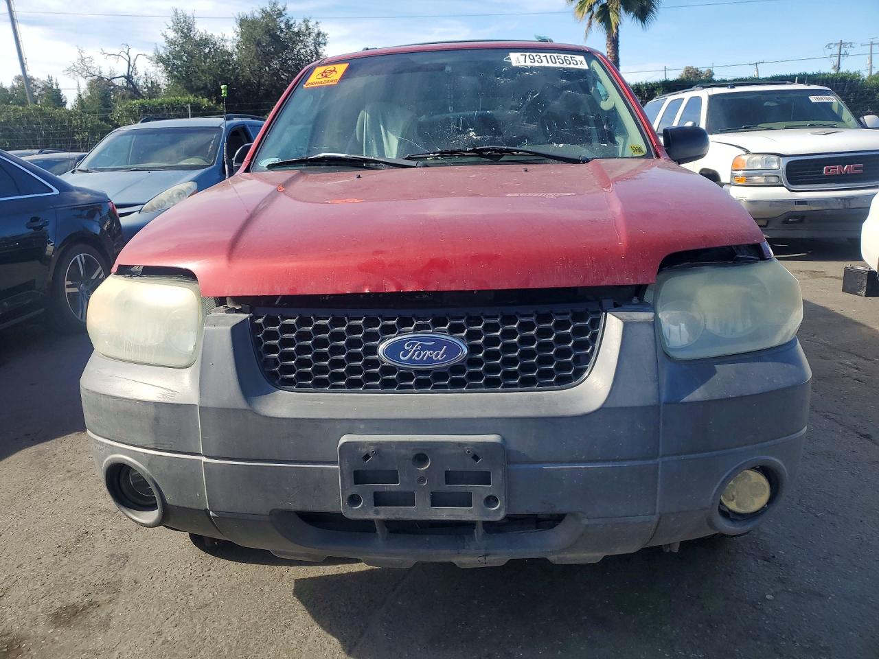 2005 FORD ESCAPE
