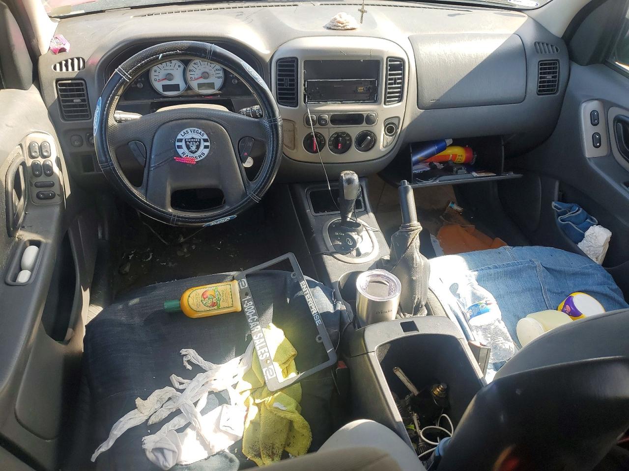 2005 FORD ESCAPE