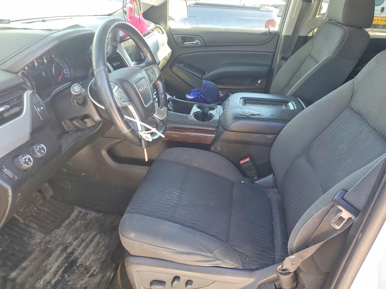2015 GMC YUKON