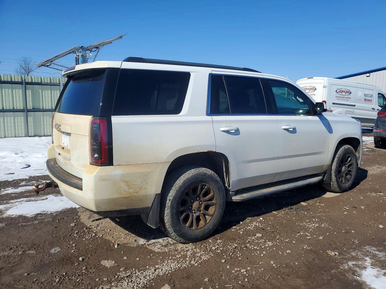 2015 GMC YUKON