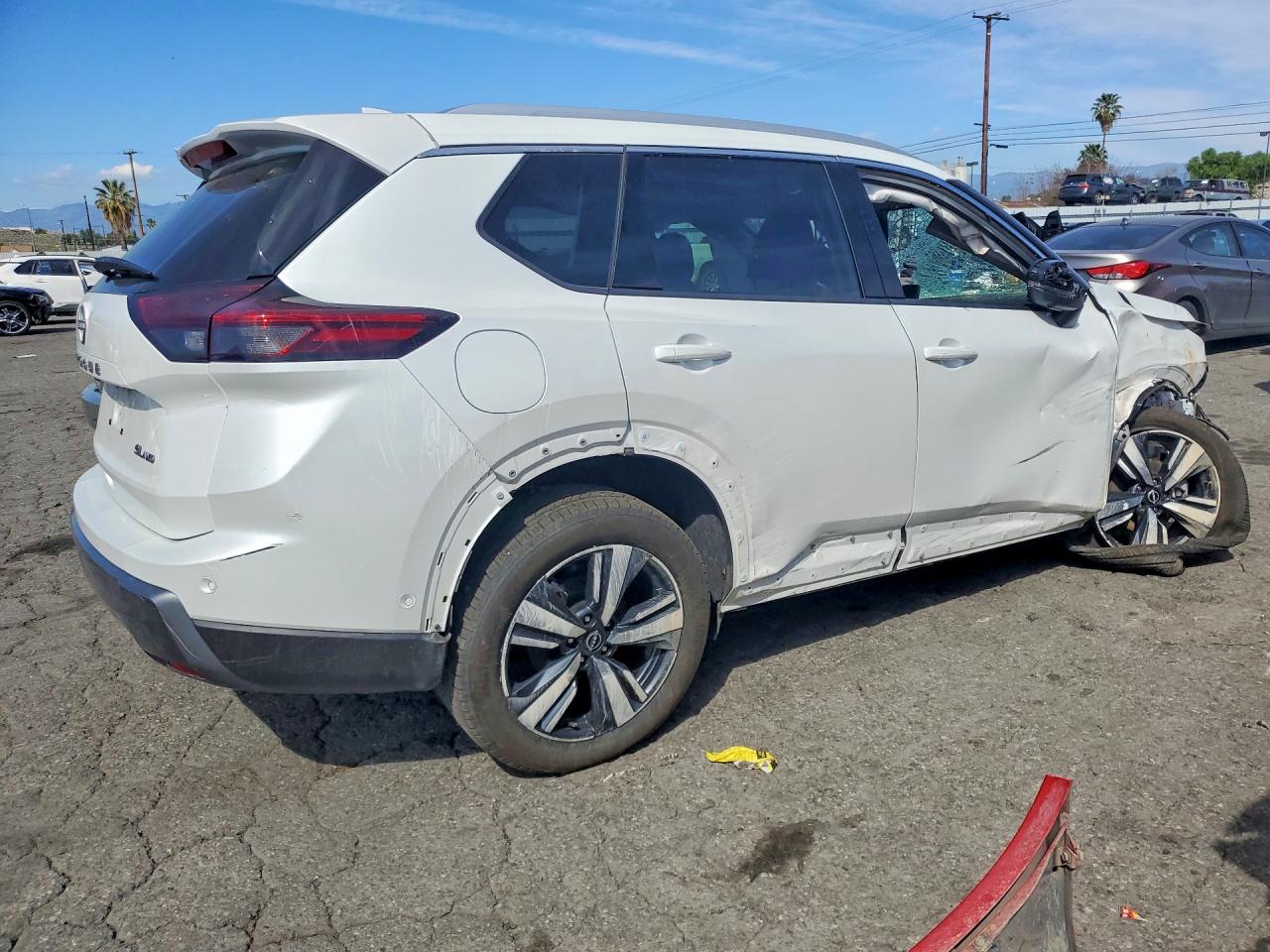 2026 NISSAN ROGUE