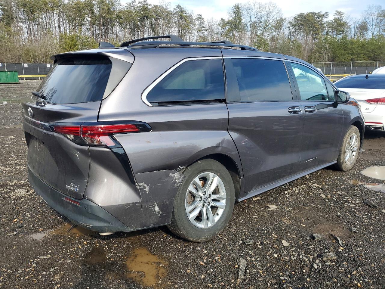 2022 TOYOTA SIENNA