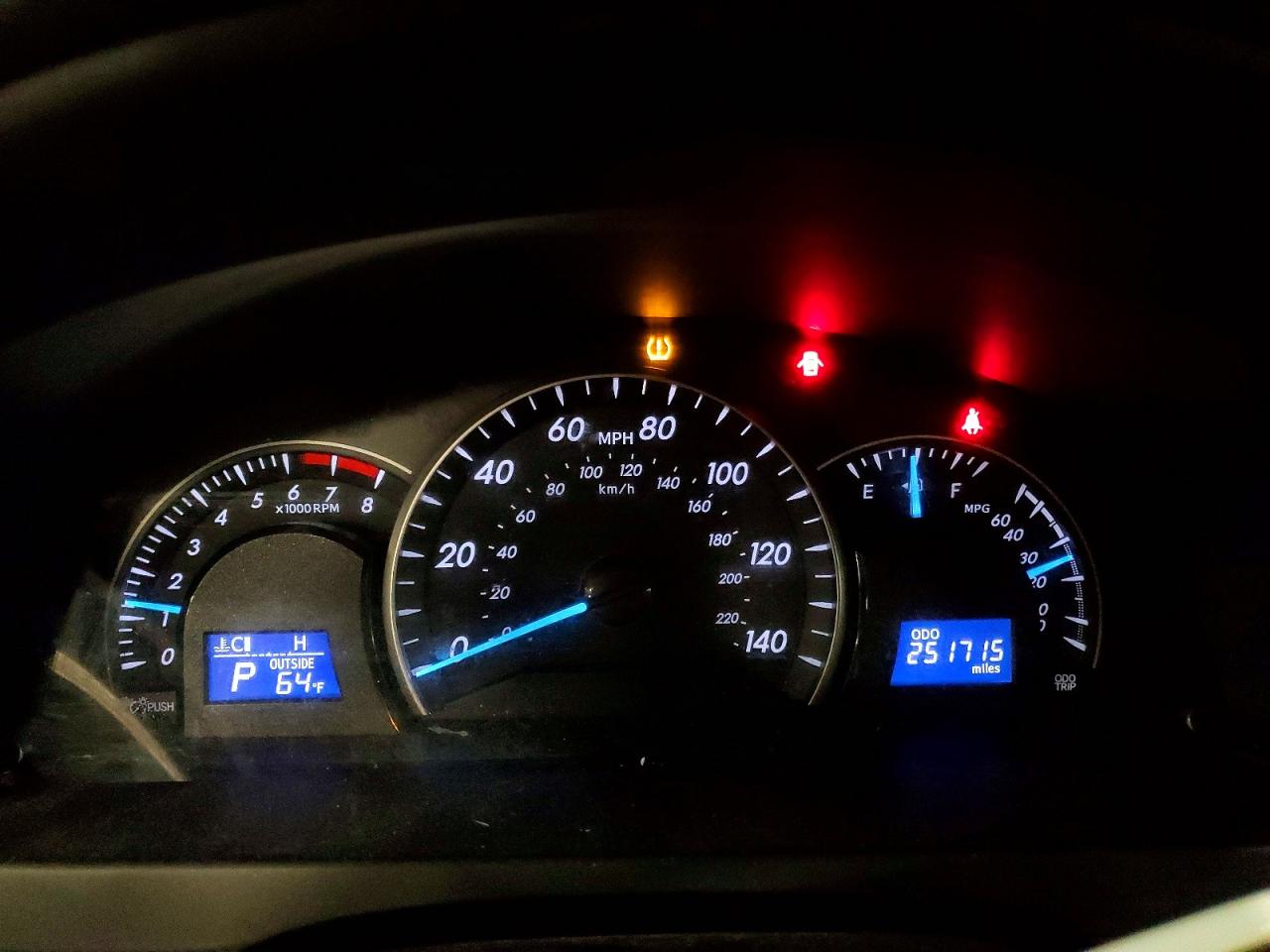 2012 TOYOTA CAMRY