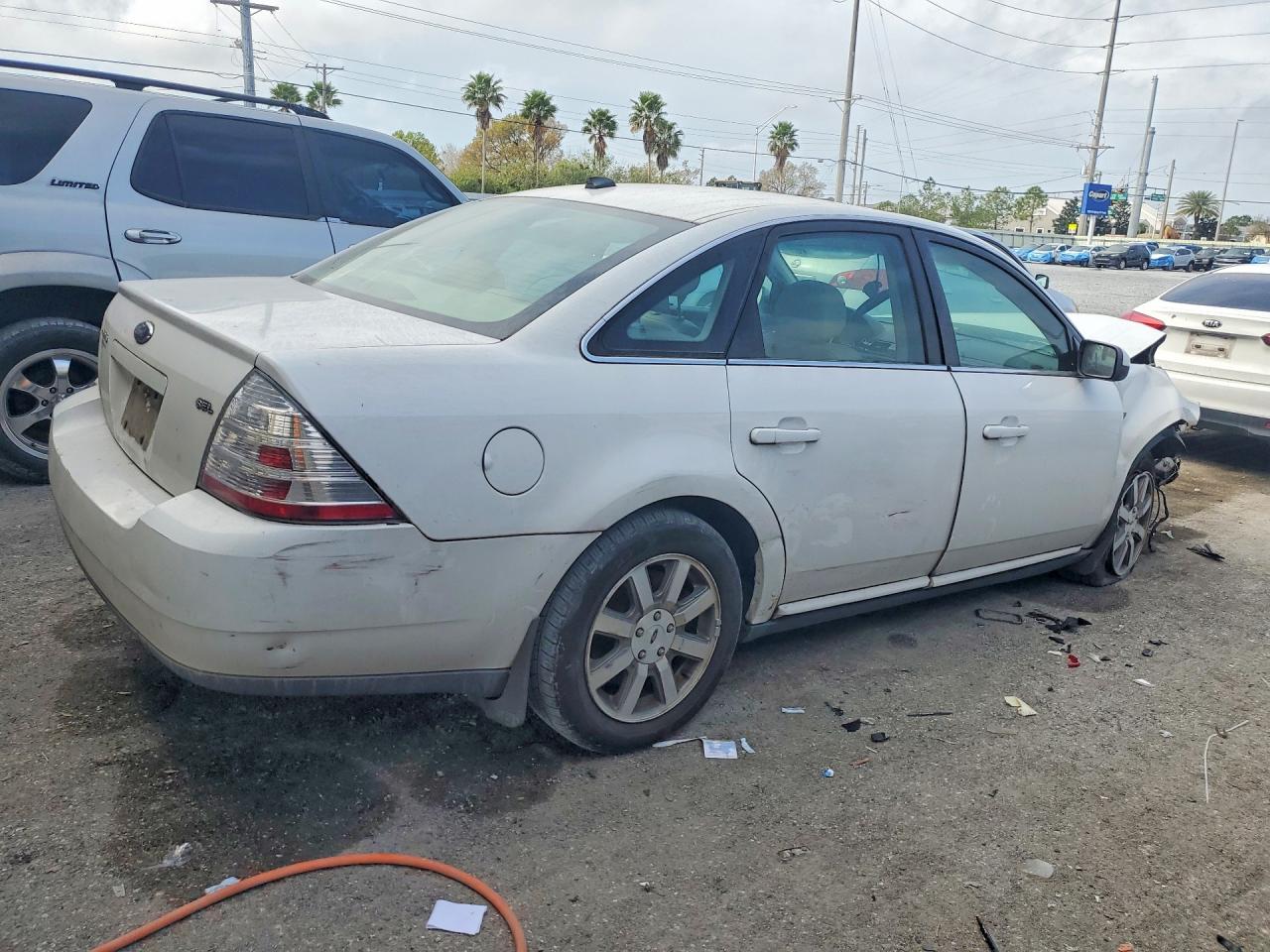 2008 FORD TAURUS