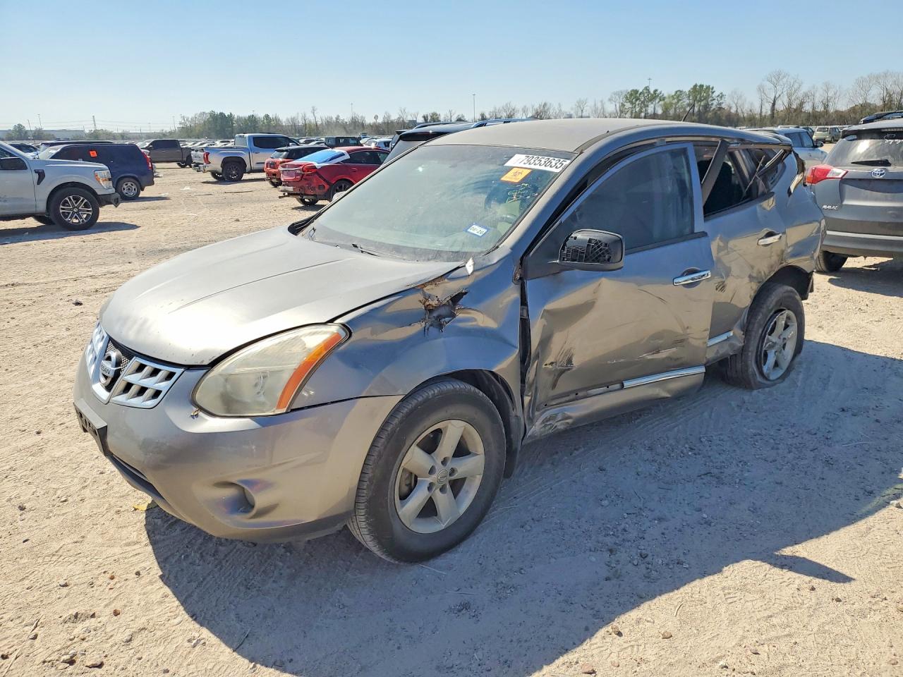 2013 NISSAN ROGUE