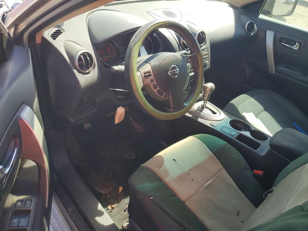 2013 NISSAN ROGUE