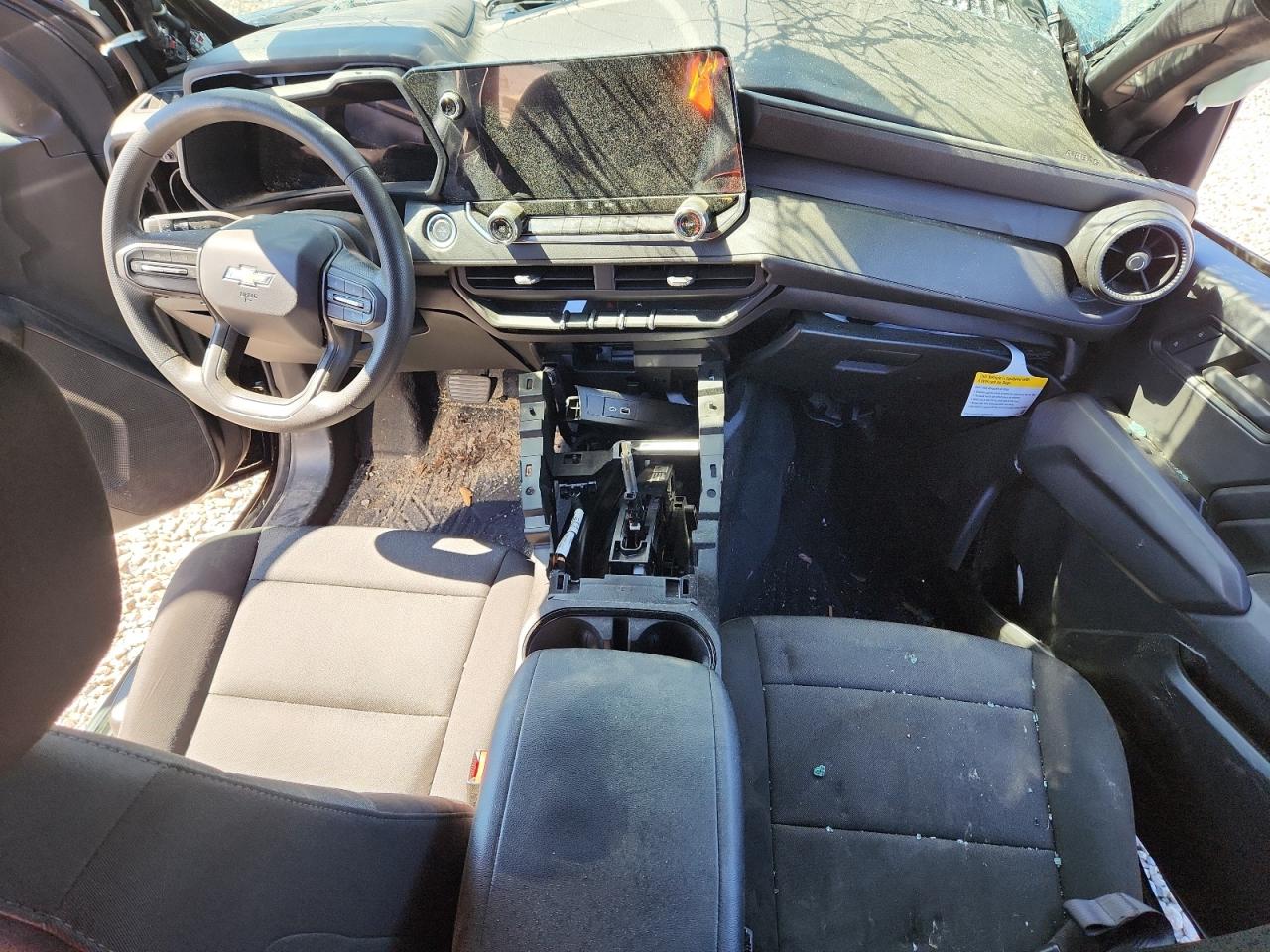 2025 CHEV COLORADO