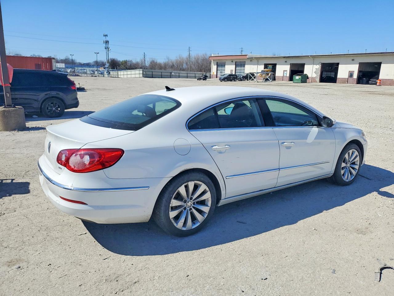 2011 VOLKSWAGEN CC