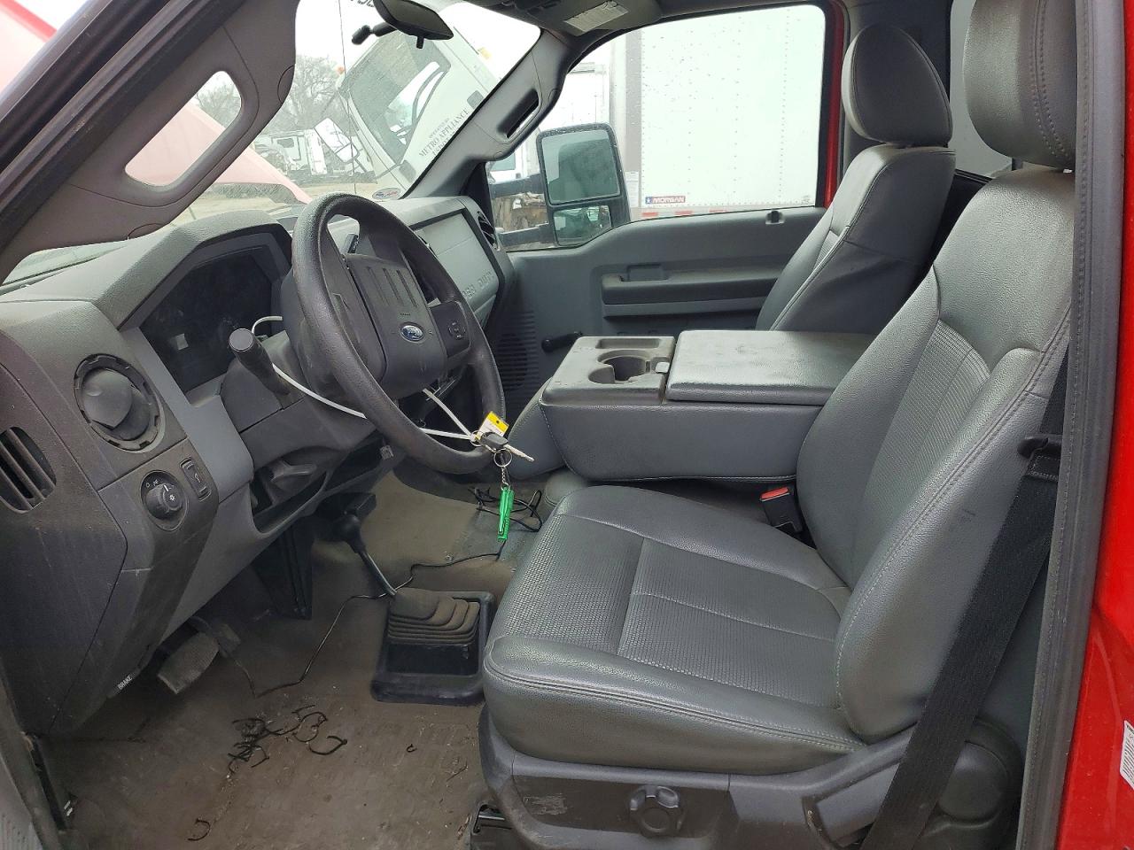 2013 FORD F550