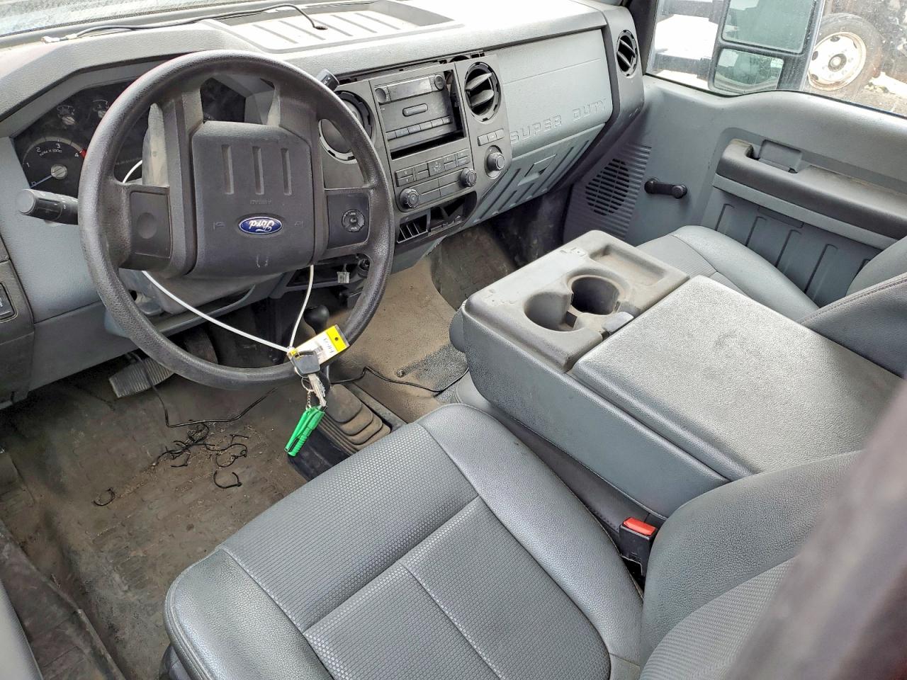 2013 FORD F550
