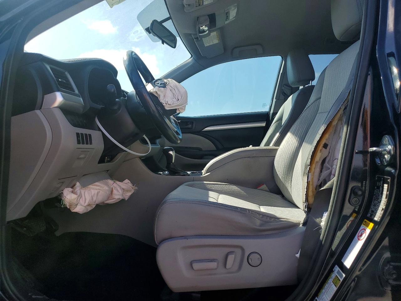 2015 TOYOTA HIGHLANDER