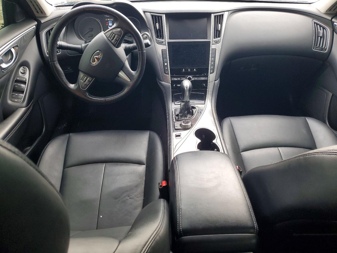 2015 INFINITI Q50