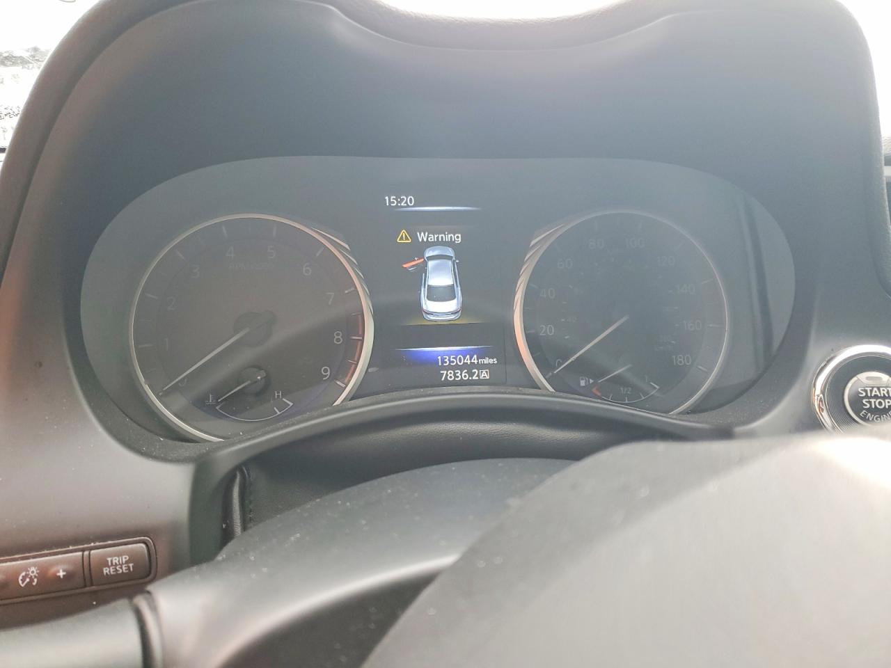2015 INFINITI Q50