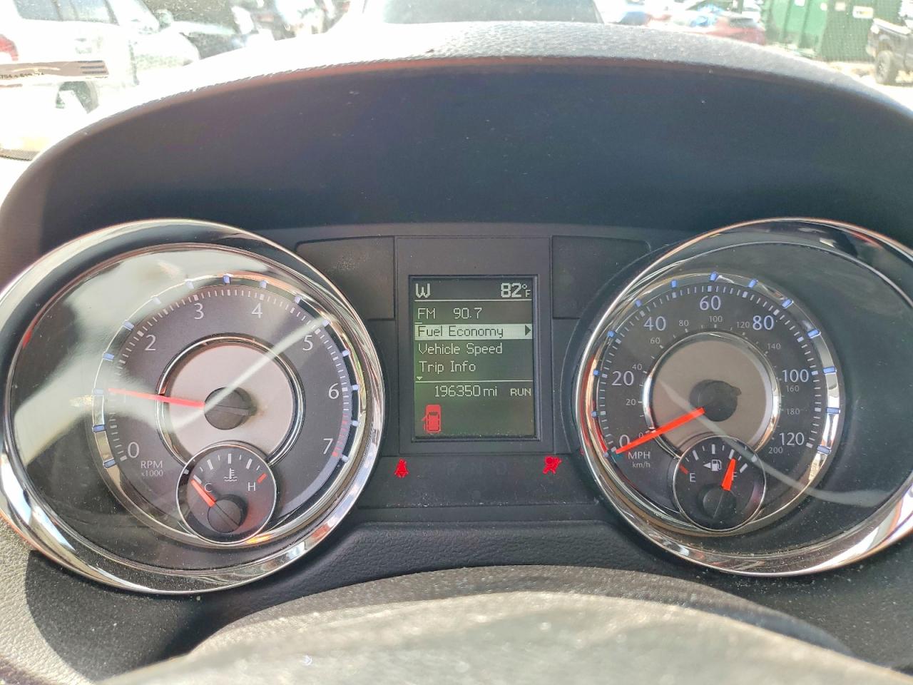 2014 CHRYSLER MINIVAN