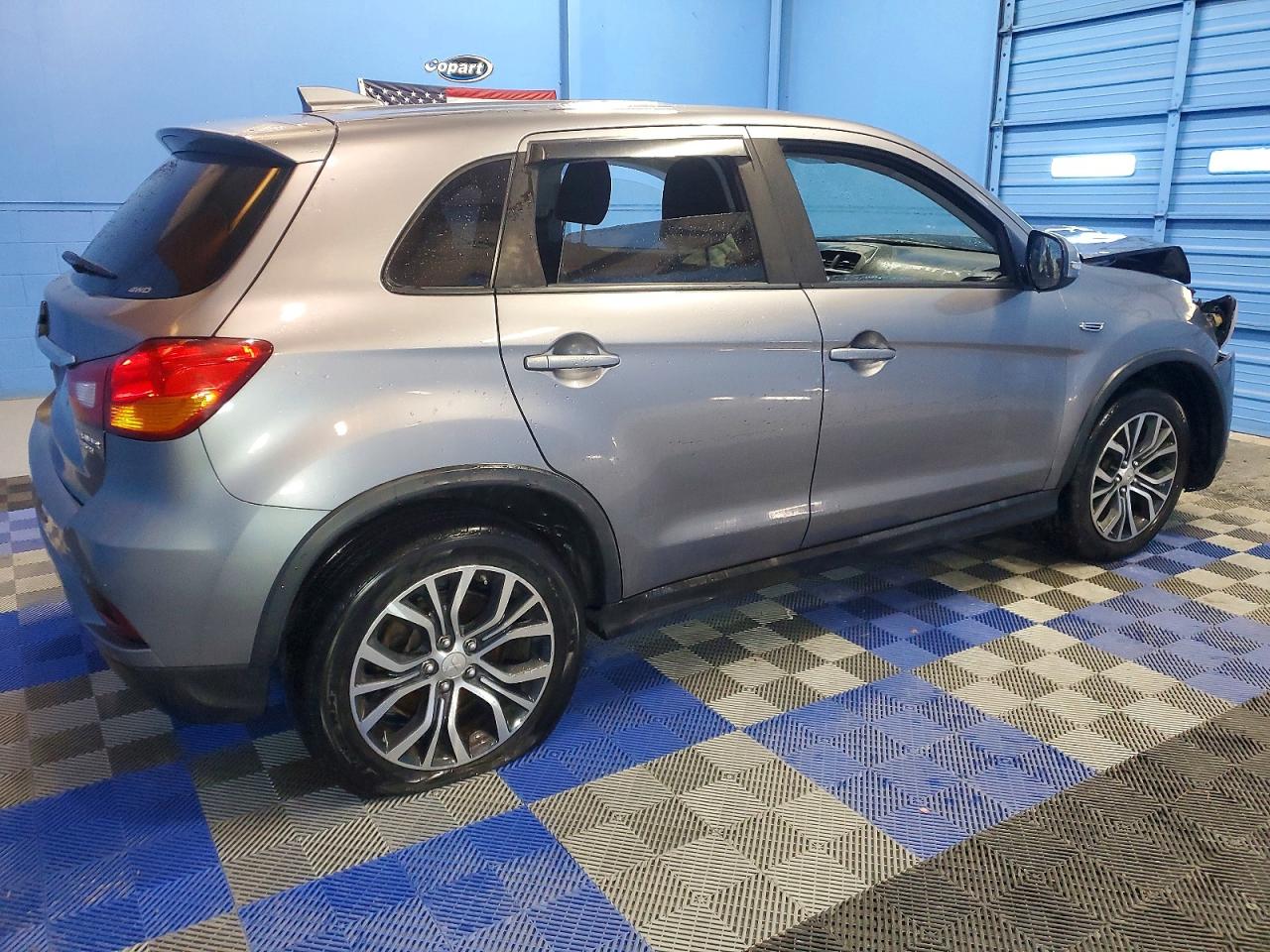 2019 MITSUBISHI OUTLANDER