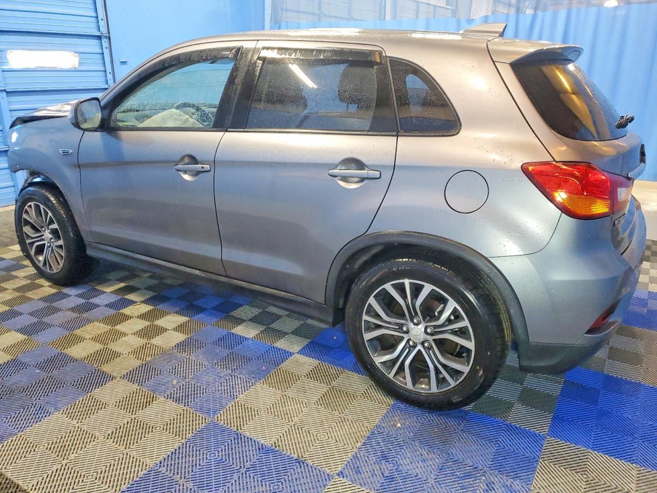2019 MITSUBISHI OUTLANDER