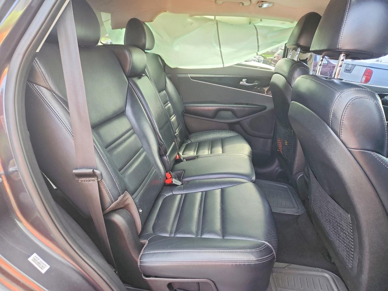 2018 KIA SORENTO