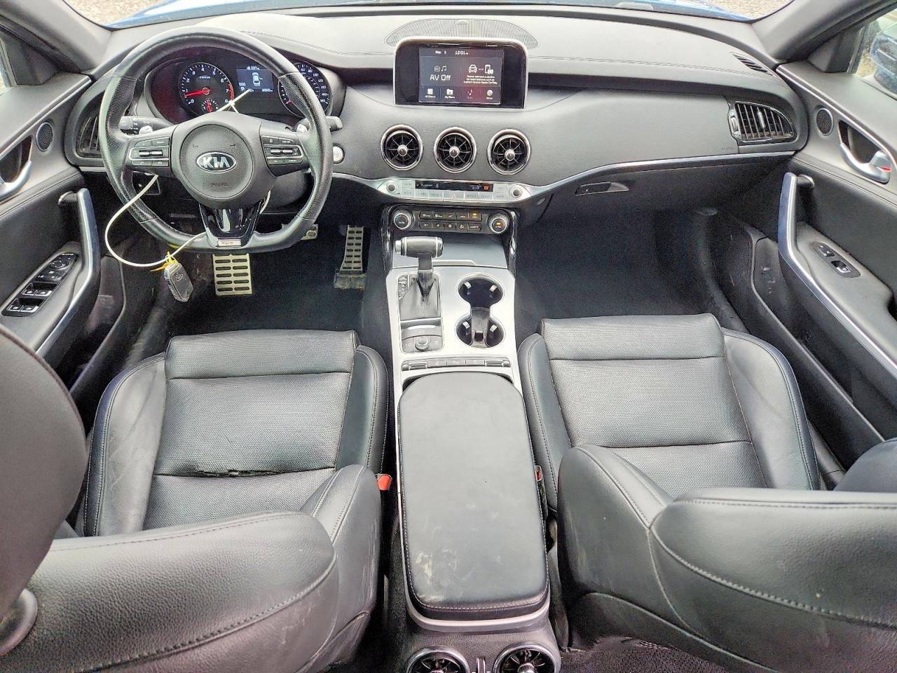 2019 KIA STINGER
