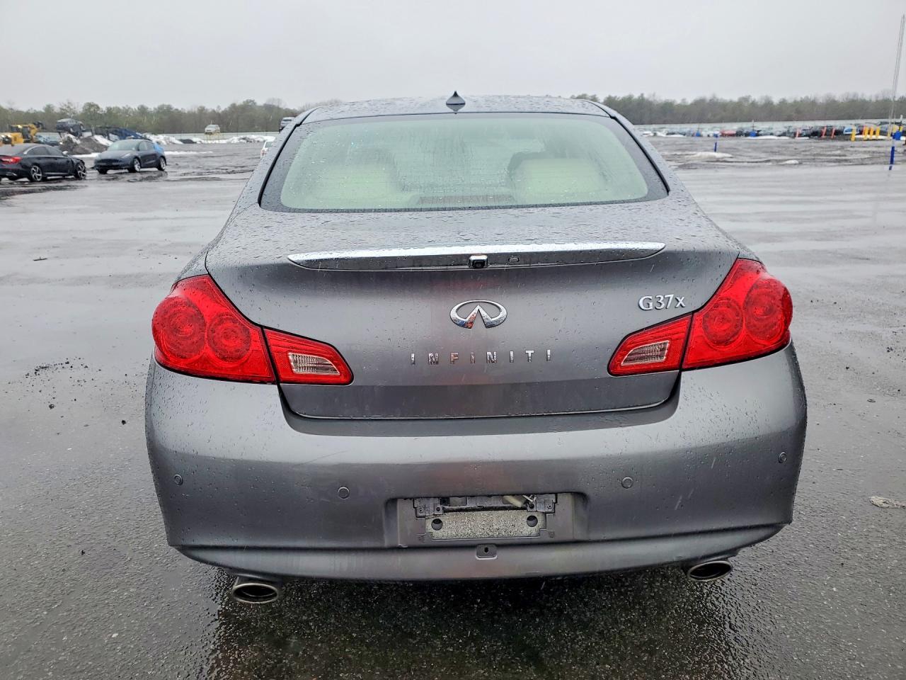 2012 INFINITI G37 SEDAN
