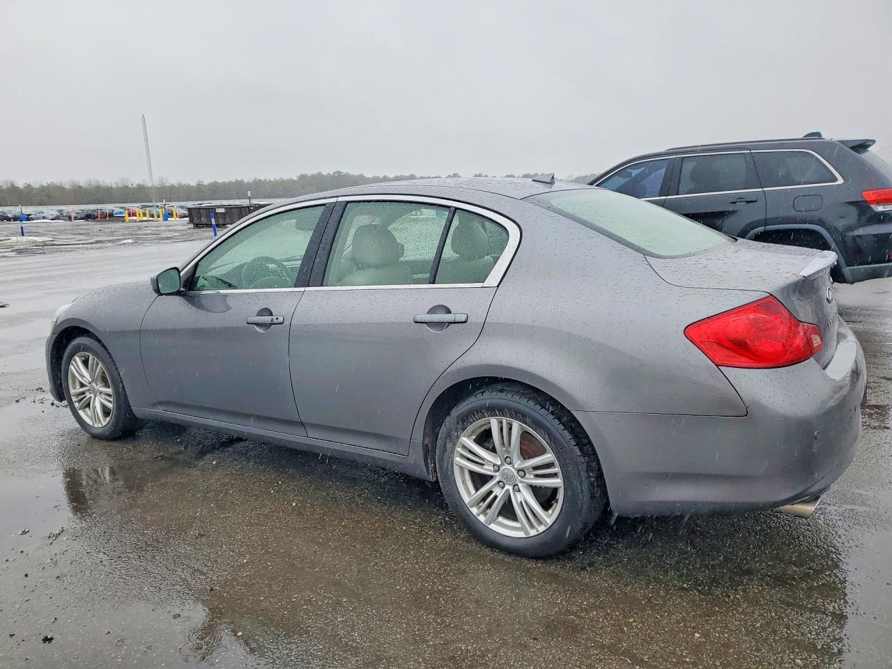 2012 INFINITI G37 SEDAN