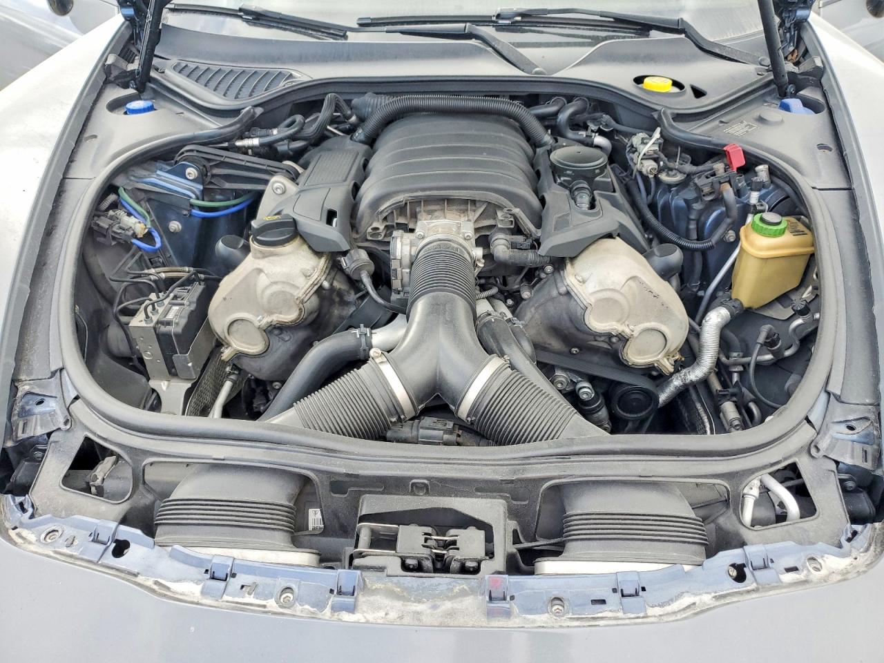 2014 PORSCHE PANAMERA
