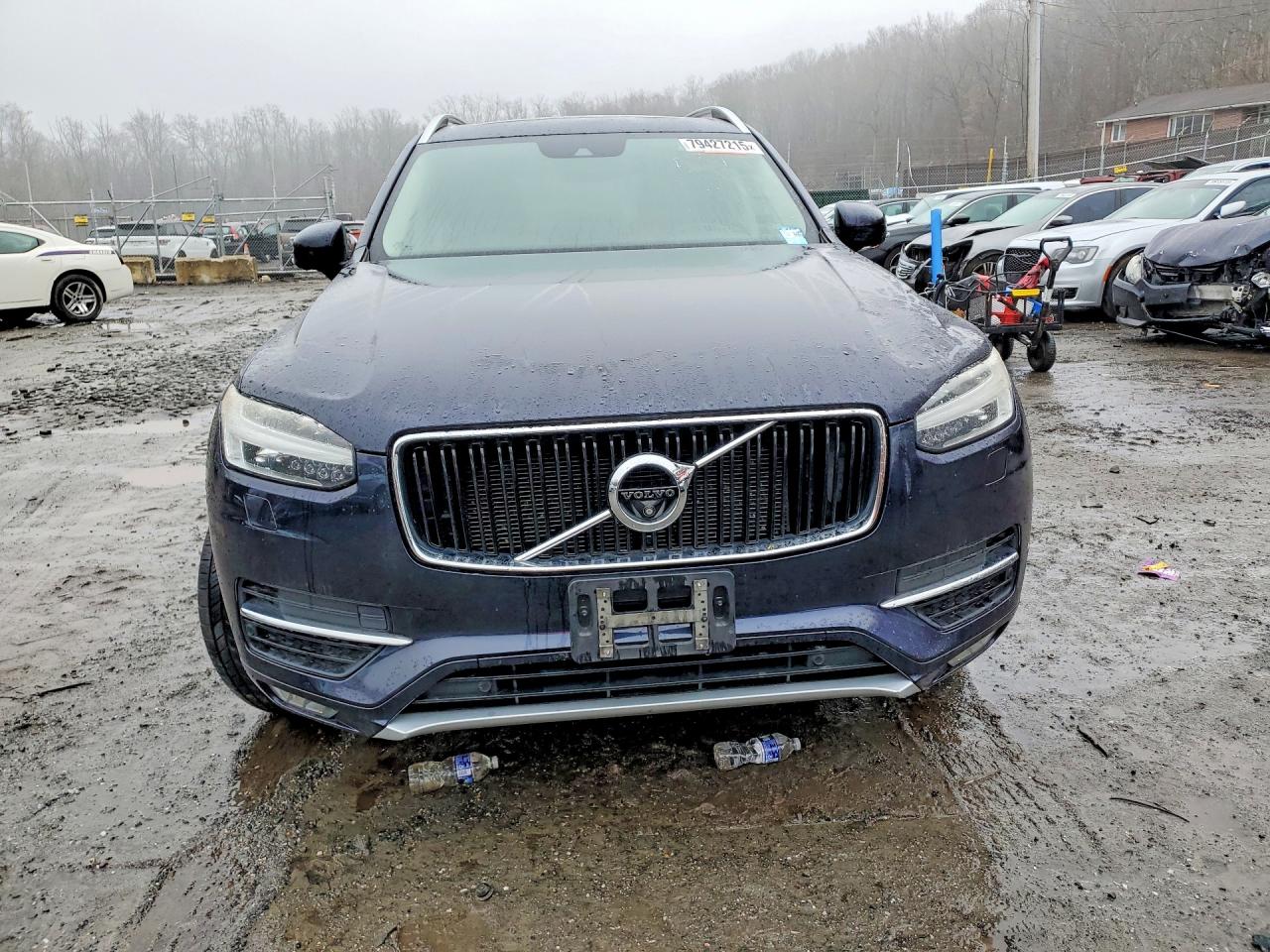 2016 VOLVO XC90