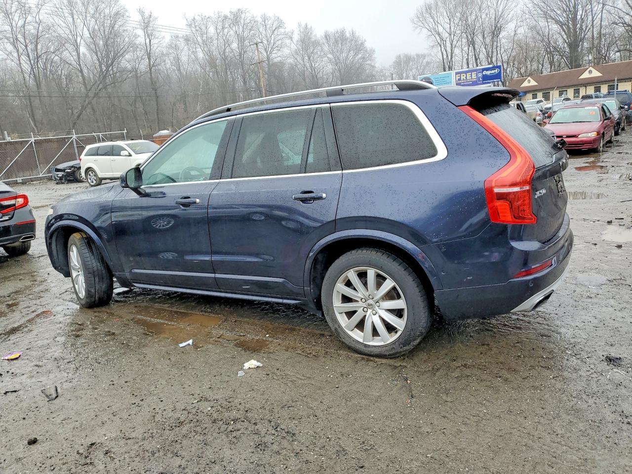 2016 VOLVO XC90