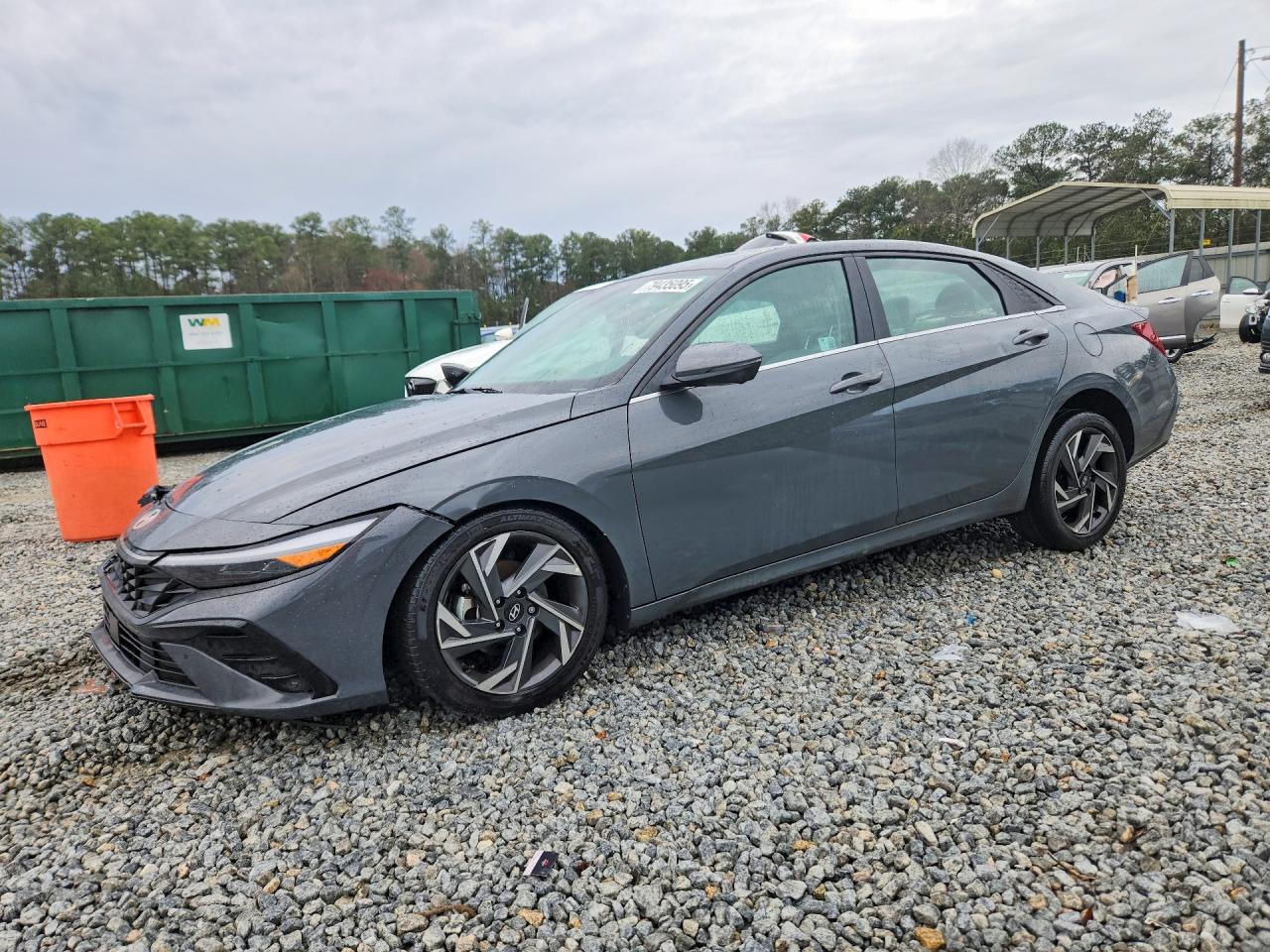 2024 HYUNDAI ELANTRA