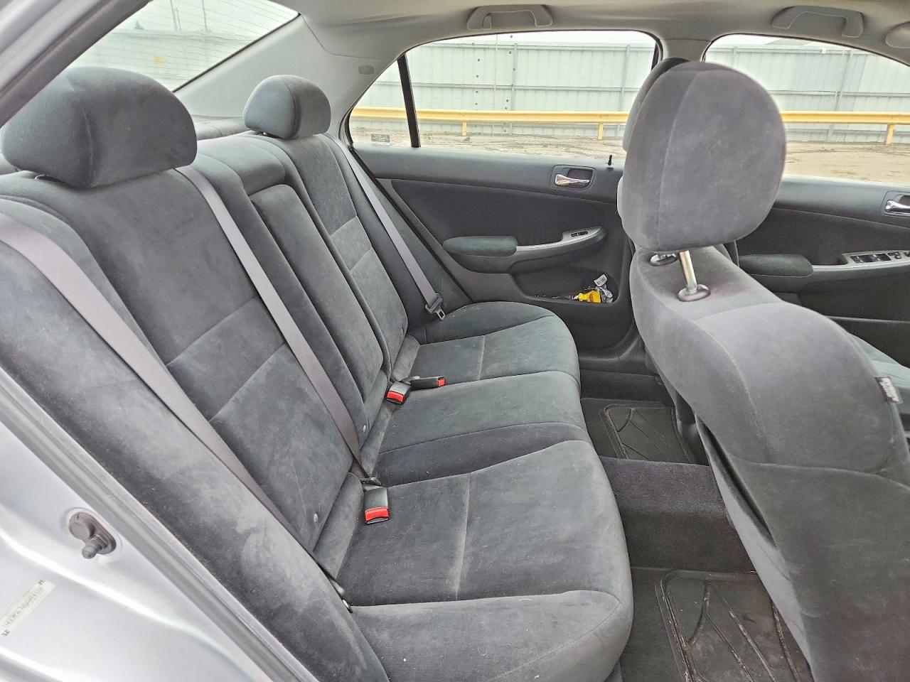 2005 HONDA ACCORD