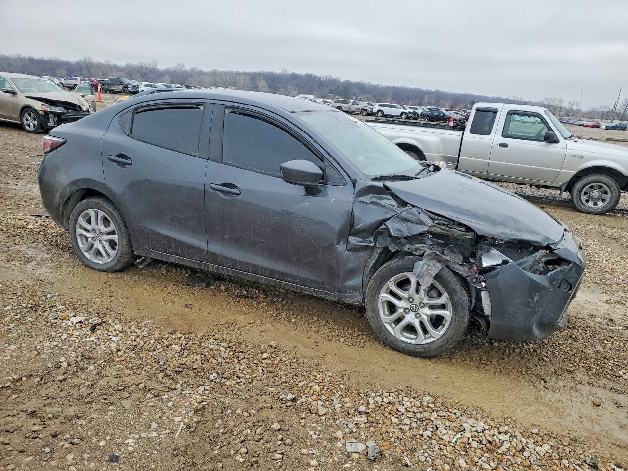 2016 TOYOTA SCION