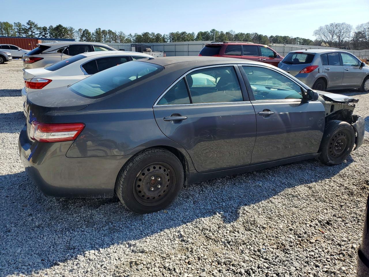 2011 TOYOTA CAMRY
