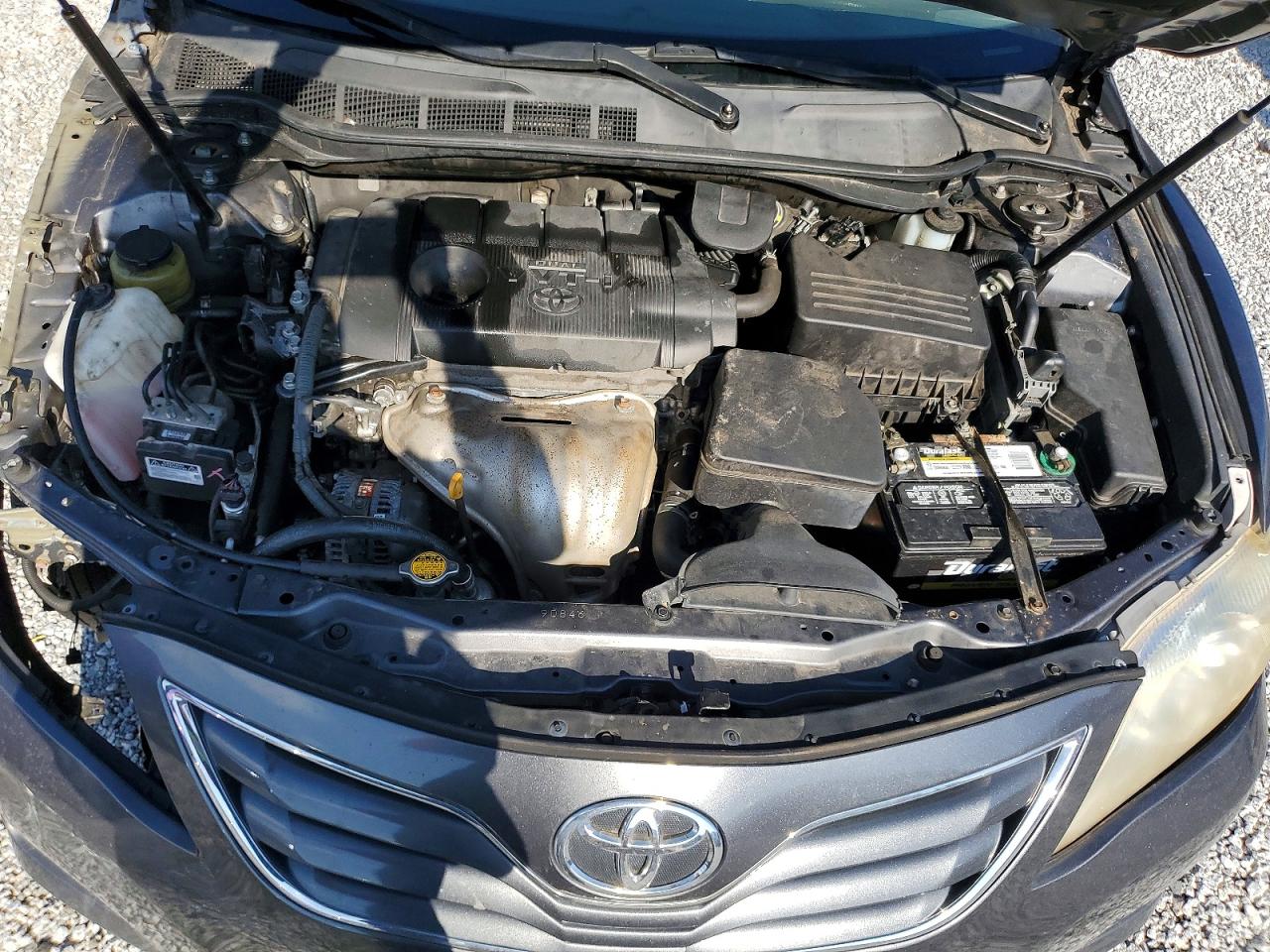 2011 TOYOTA CAMRY