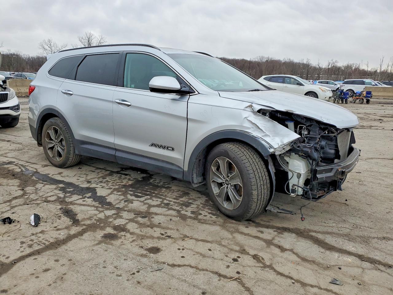 2016 HYUNDAI SANTA FE