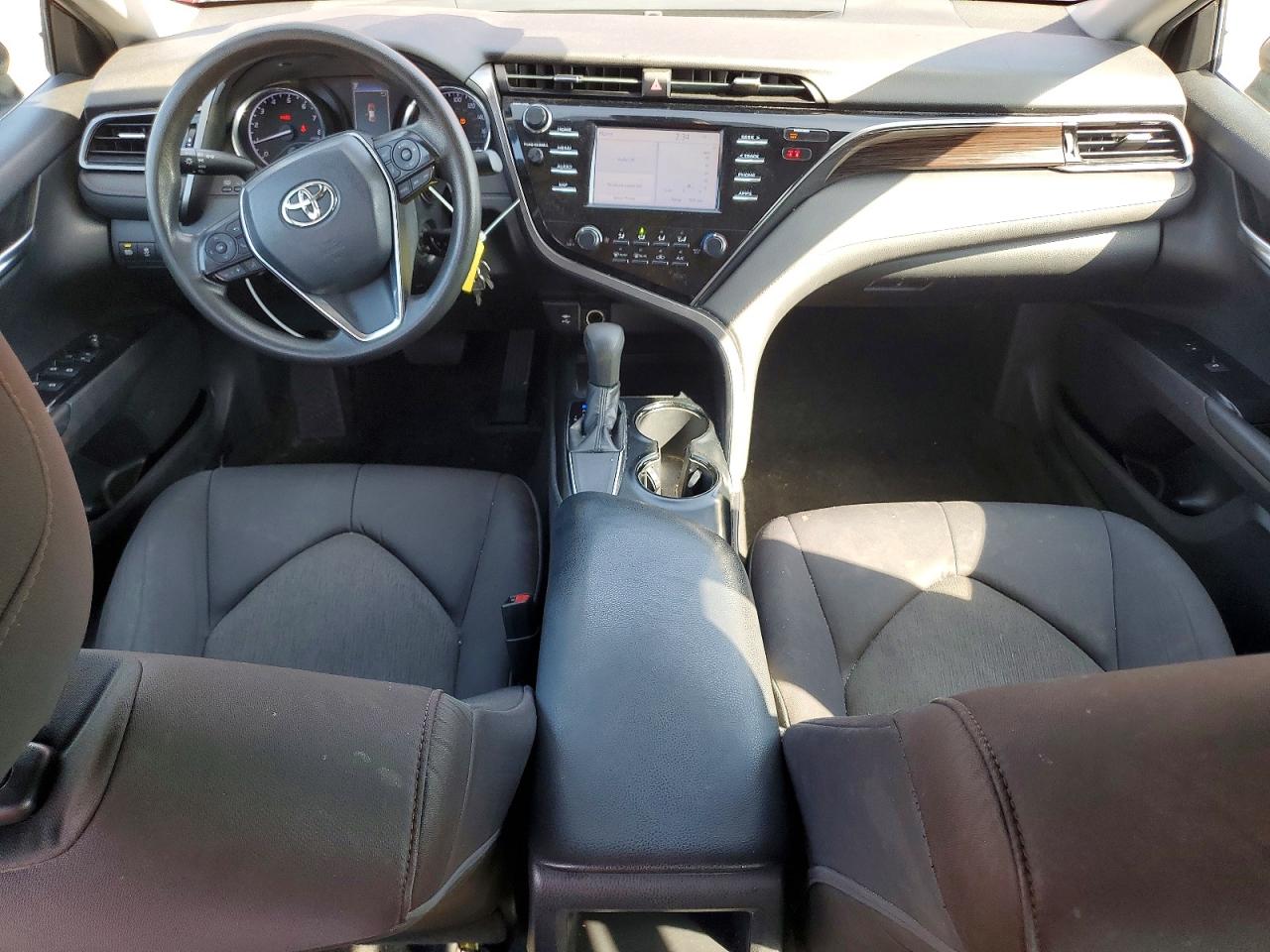 2019 TOYOTA CAMRY