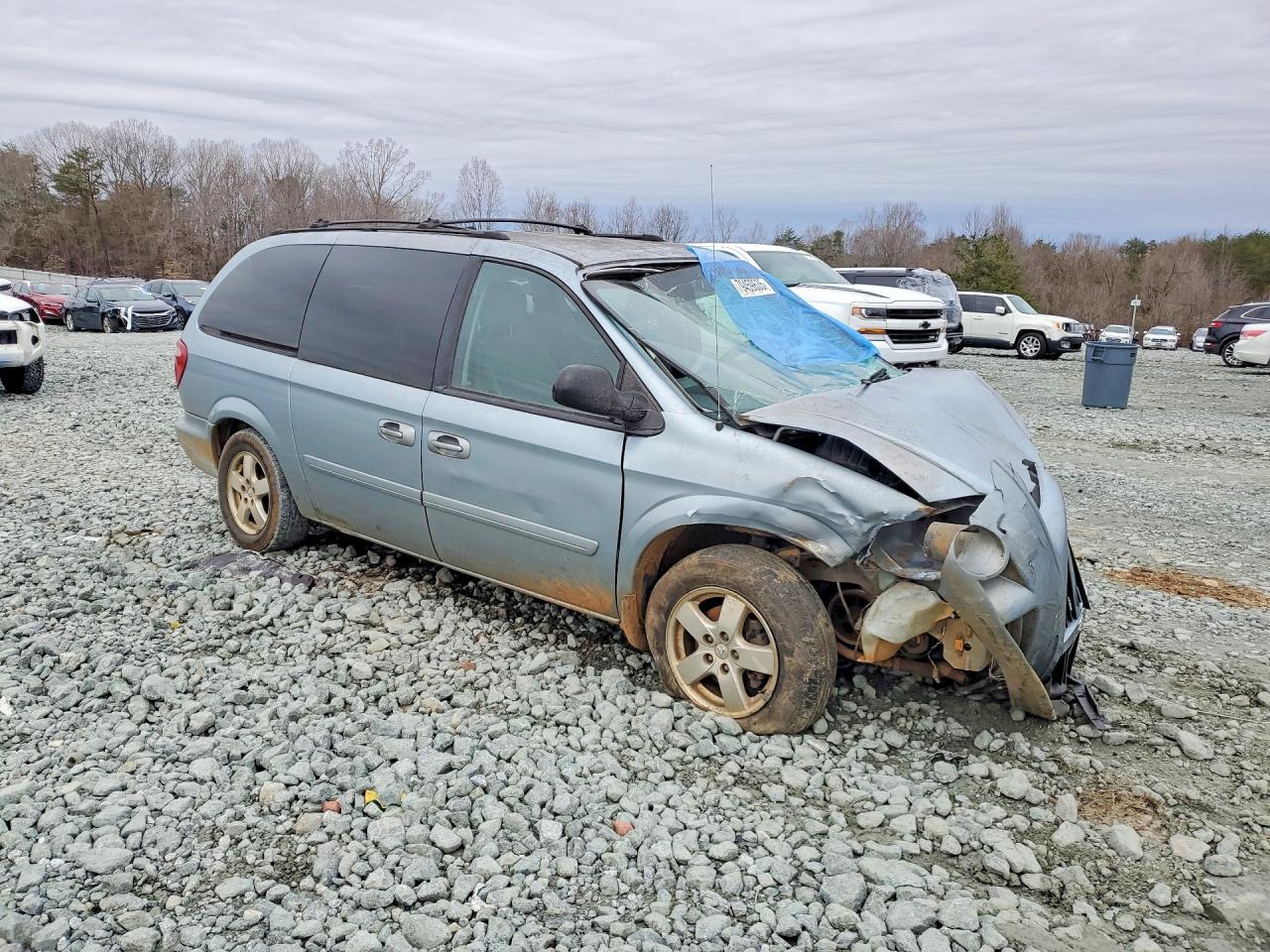 2005 DODGE CARAVAN