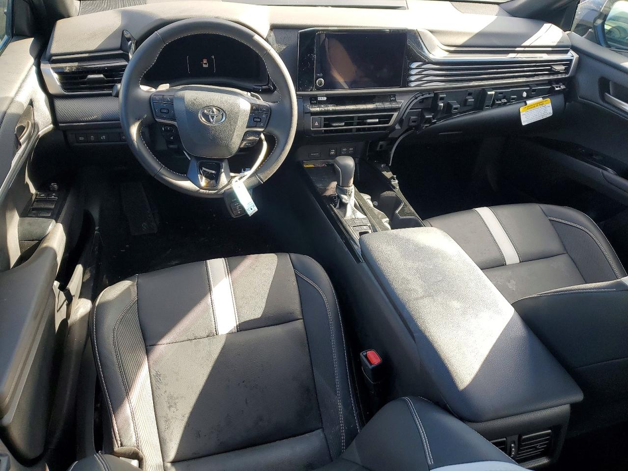2025 TOYOTA CAMRY