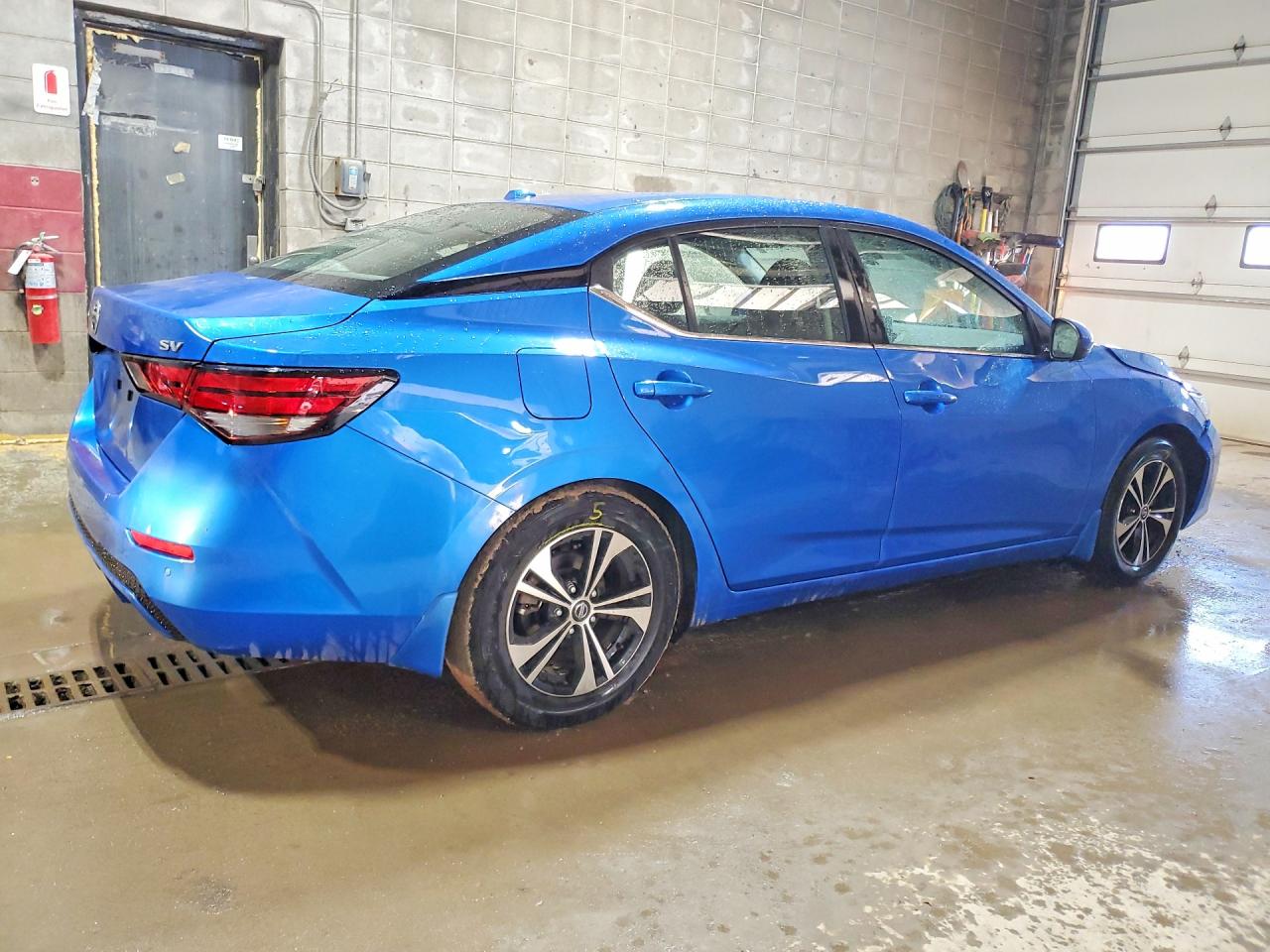 2022 NISSAN SENTRA