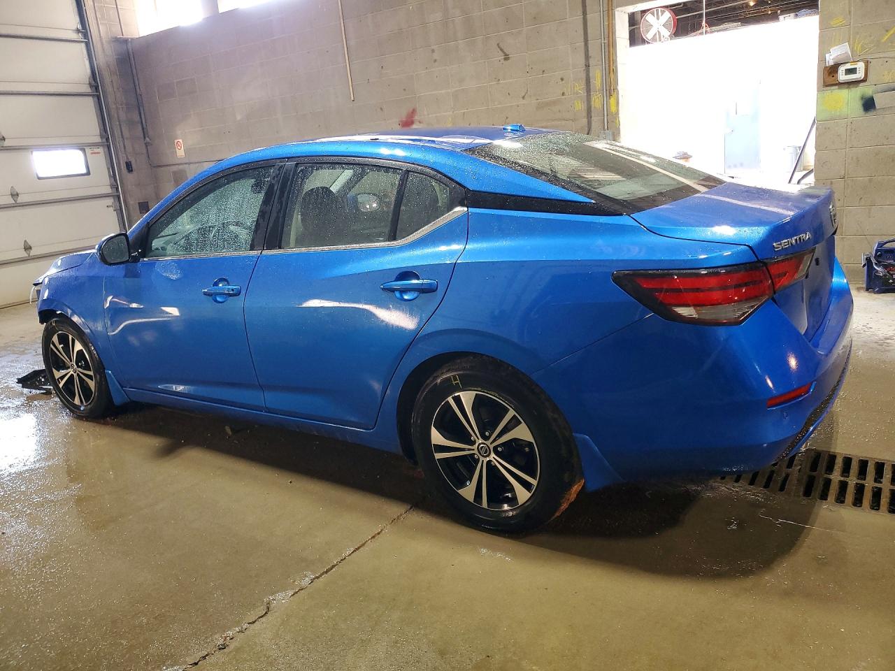 2022 NISSAN SENTRA