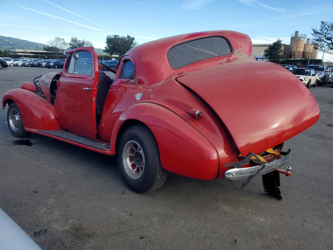 1939 CHEVROLET DELUXE 2 D