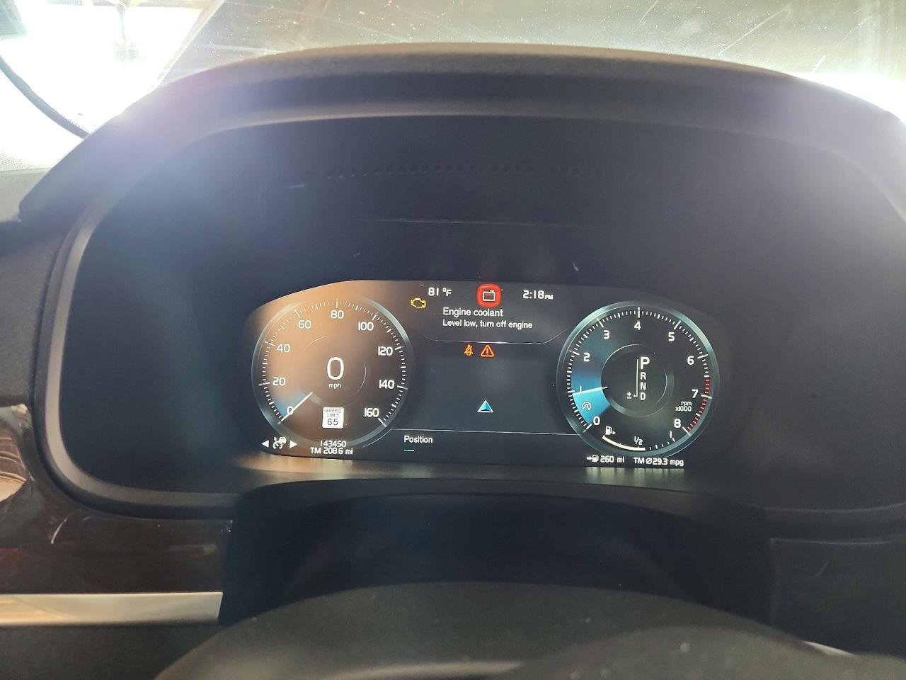 2017 VOLVO S90